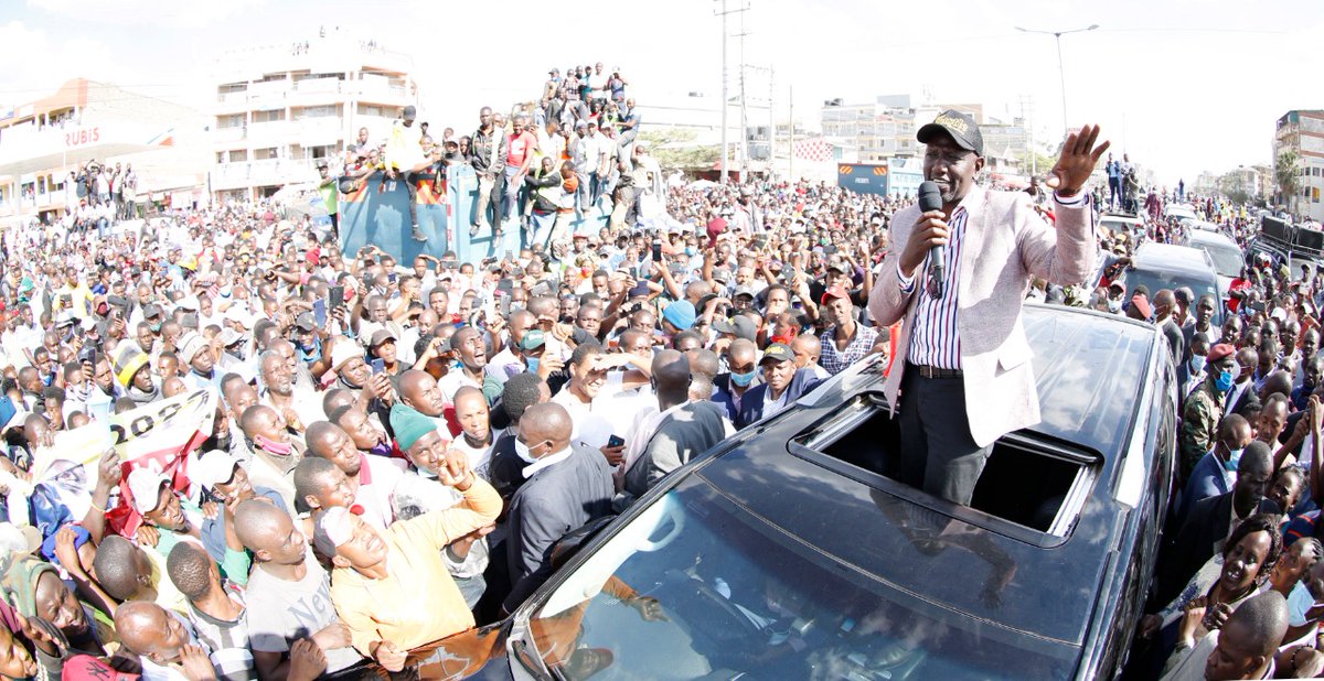 WilliamsRuto's tweet photo. Addressed wananchi at Kitengela town,  Kajiado County, after the church services. https://t.co/Qsbp0Cf73R