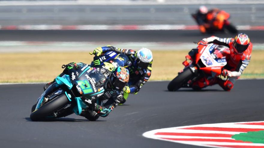 Victoria de Franco Morbidelli en el GP de San Marino, séptima prueba del mundial de motociclismo.

Victoria por delante del italiano Francesco Bragnaia y del español Joan Mir, que consigue su segundo podio de la temporada.

Dovizioso es nuevo líder del mundial con 76 puntos.