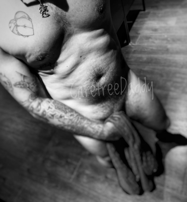 It's always fun at the gym! Agree? #weightlifting #sweat #sauna #ShowerSelfie #daddy https://t.co/LZ<a href="/tag/weightlifting"class="tags">#weightlifting</a><a href="/tag/sweat"class="tags"><span>#sweat</span></a><a href="/tag/daddy"class="tags"><span>#daddy</span></a><a href="/tag/sauna"class="tags"><span>#sauna</span></a><a href="/tag/showerselfie"class="tags"><span>#showerselfie</span></a>