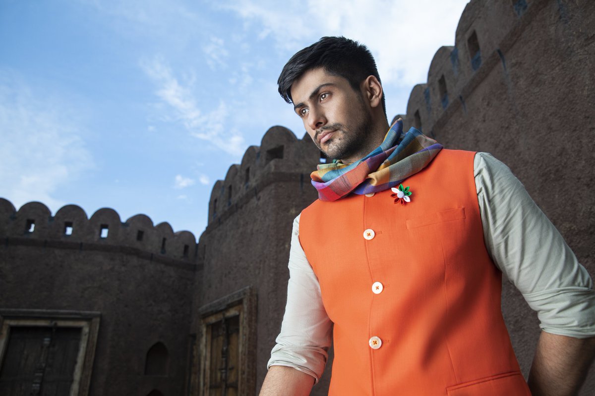 naamcheen's tweet photo. @namitter29 You are a definition of positive aura. You are so real, generous &amp; honest. We are blessed to be a fan of such a pure soul like you.❤️
#NamitKhanna
@TeamNamitK29 https://t.co/aFqpF0A9O8