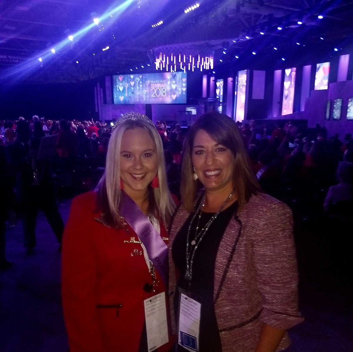 mpconverse's tweet image. Today is #MaryKay’s 57th anniversary 🎀

The Mary Kay opportunity has given me money, but it’s so much more than a beauty business. I have gained so much personal growth and AMAZING friends. I’m beyond grateful I started this journey over 5 years ago.  #MKBeautyBeyond