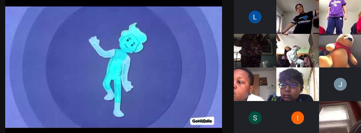 Getting ready for our 2nd week school! Sra. Rodriguez guiding a self-regulating activity through distance learning. #SPPSinitTogether #stretchbreak