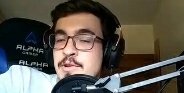 SamoloFzC's tweet photo. 400 Rts y este niño @tolomaje se afeita el bigote!!!!! https://t.co/b5c1LPCV6d