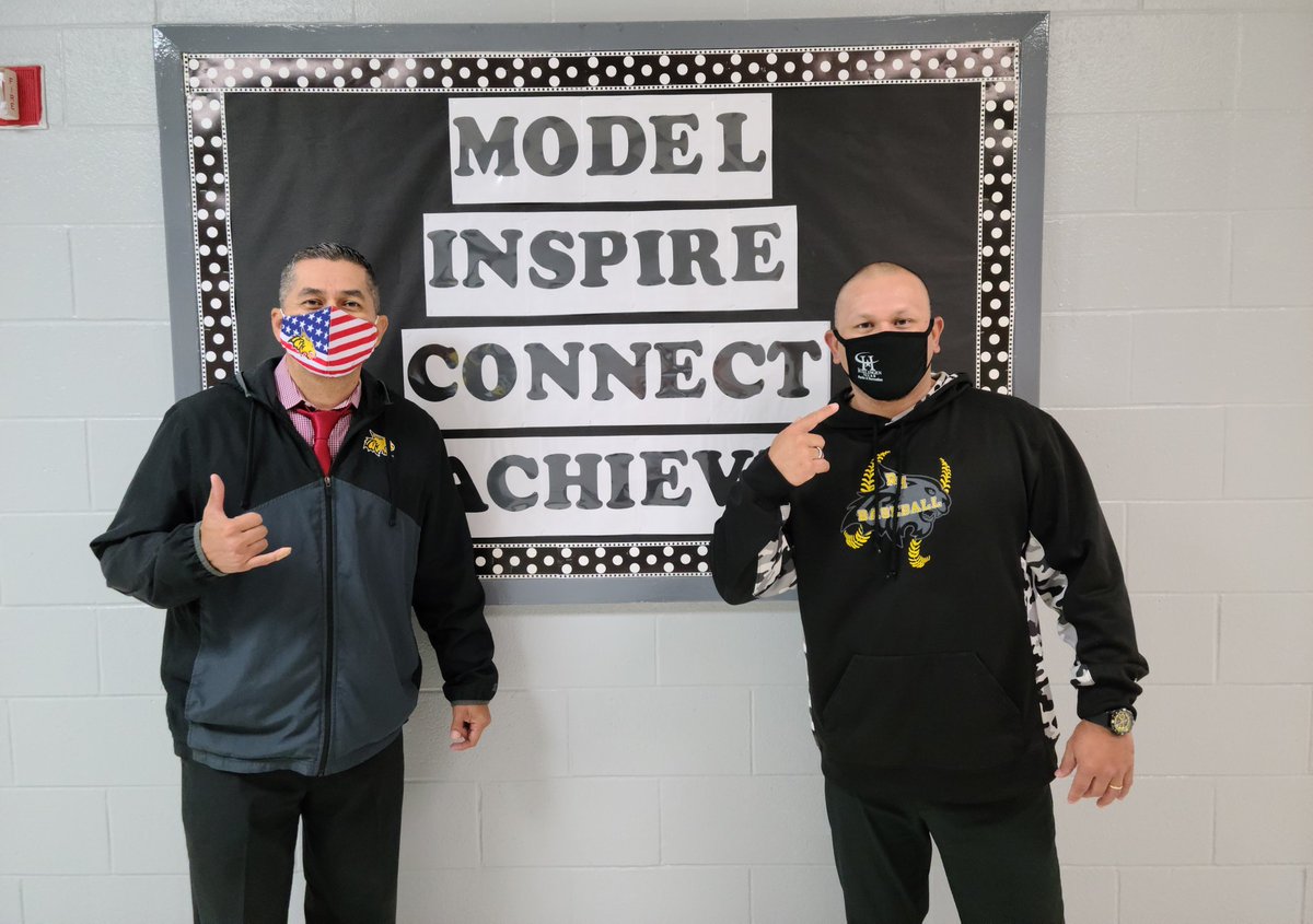 Asael_Ruvalcaba's tweet photo. MODEL. INSPIRE. CONNECT. ACHIEVE.
#SendItCrew 🤙
#WeAreRioHondo 🔥
@RHbaseballFAITH https://t.co/EfCqobATCl