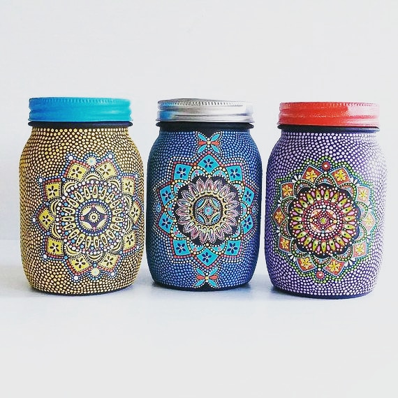 DrawlishArt's tweet photo. 🖌️👨🎨Creative and colorful designs on Jars, Which design do you like the most?👩🎨🎨
#drawlis #paintpens #jars #jardesigns #ceramic #flowers #flowerdesigns #art #craft #ceramicpainting #artsupplies #ceramicdesigns #creativeideas #uniqueideas #colorful #beautiful #beautifuldesigns https://t.co/6wAm3Jid1q