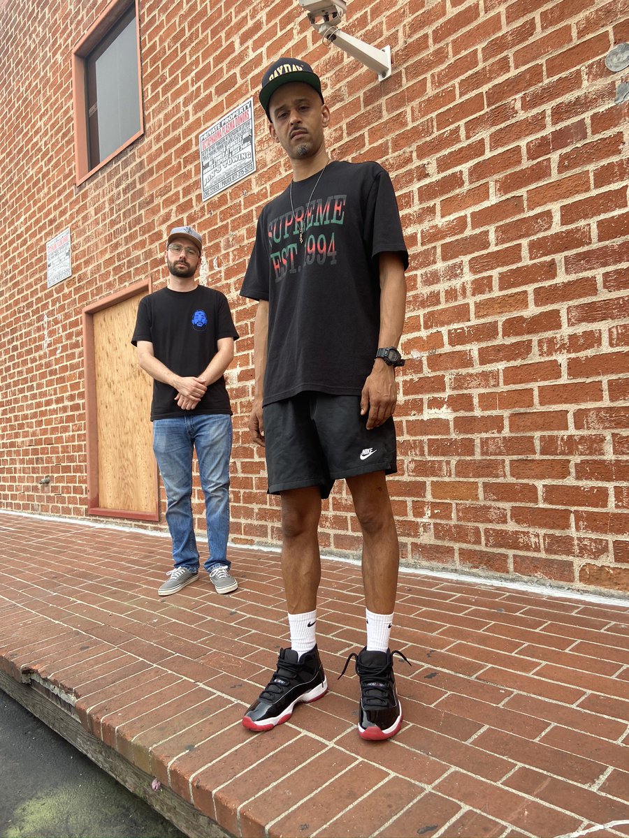 elprezdeLA's tweet photo. I'm dropping an album this fall with producer/engineer @Professor__H.
Me on the Raps.
Prof. H on the beats.
A couple underground legends mixed in.
Releasing on my label @USArecordings
Flicks by Terrell K. Porter
Stay tuned
#BackinOffice
#LArepresent
#Buythealbumwhenwedropit https://t.co/CiW16OHa4F