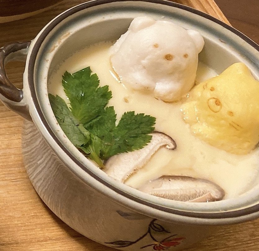 すみっこぐらしのかまぼこを茶碗蒸しにいれると可愛さが天元突破 他にも使用してみた人続々 Togetter