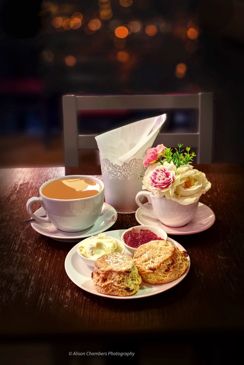 AlisonC24426188's tweet image. English Cream Tea©️. shop.photo4me.com/870639 &amp;amp; fineartamerica.com/featured/engli… &amp;amp; alisonchambers2.redbubble.com &amp;amp; alisonchambers.picfair.com #photoforme #fineartamerica #redbubble #picfair #creamtea