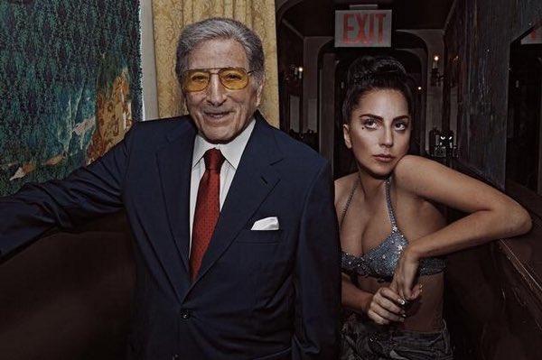 Cheek to cheek has a beautiful aesthetic of a smoking, drinking wine, singing jazz with your friends in a small NYC apartment and that’s really beautiful and it shows how visuals can be delivered without a over the top concept.