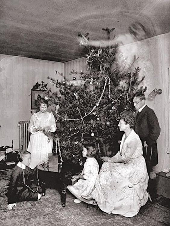 ghost in man christmas ghost real ghost photos