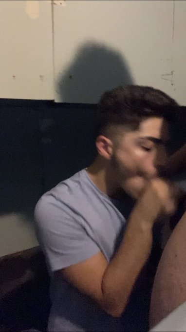 Watch Heavy pole's leaked NSFW photo on TwXstars