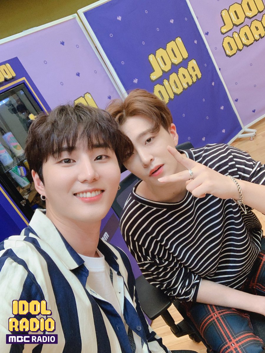 Plot twist: Found more selcas hello stripes with our fave boys 
