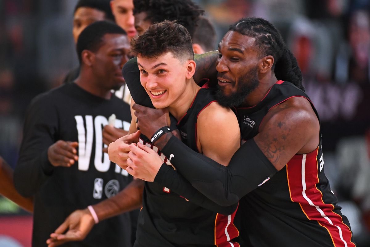 ViceCityAlerts's tweet photo. Tyler Herro vs The Celtics

19.2 Points
6.2 Rebounds
4.8 Assists
51 FG%
34.9 3PT %
Heat win 4-2

#Bucket https://t.co/eDIW9u64s6
