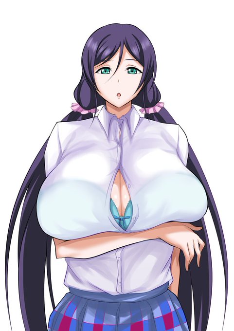 東條・おっぱい・希「パンッパンに詰まった制服の中身見たいん?」 