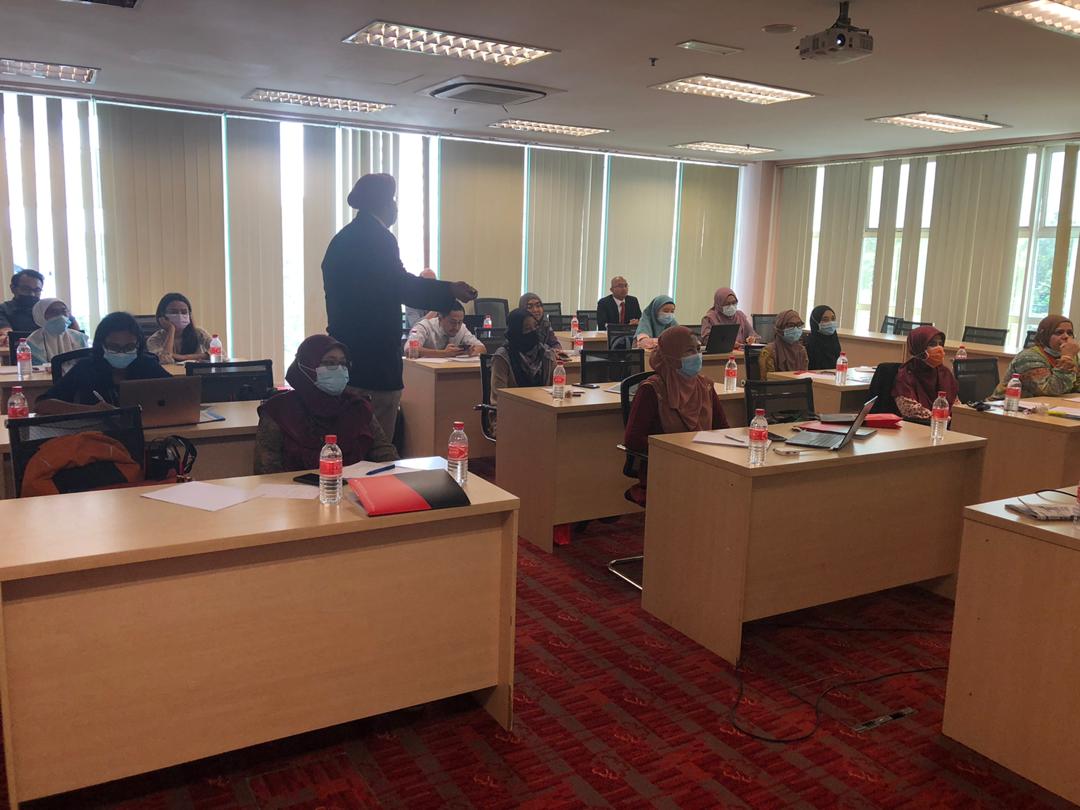 Day 1- Good Clinical Practice (GCP Training) (2020) - Certification for Researcher
@MSUmalaysia @MSU_crc 

Thank you Dr @Dr_ASinghR 

#MSUClinicalreasearchcentre #MSUCRC #clinicalresearchcentre #research #clinicalresearch #GCP #Goodclinicalpractice