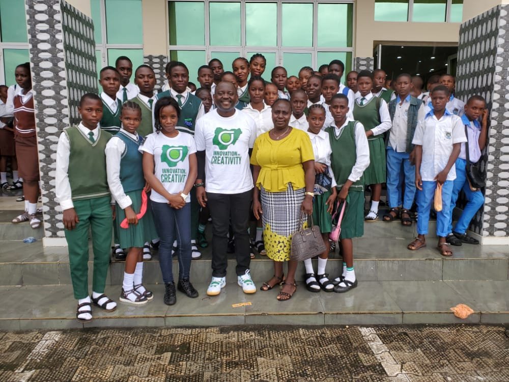 womanonarescueM's tweet photo. THE REPOSITION SUMMIT
It's a life development program specially packaged to lead our young adults to purpose discovery, grow their leadership capacity, self-awareness, healthy relationship, and sexual life.
#thereposition #stfi
#SecuredfutureNG #ffi.ng https://t.co/jlNnospkQx https://t.co/3kzgCVg8Xs