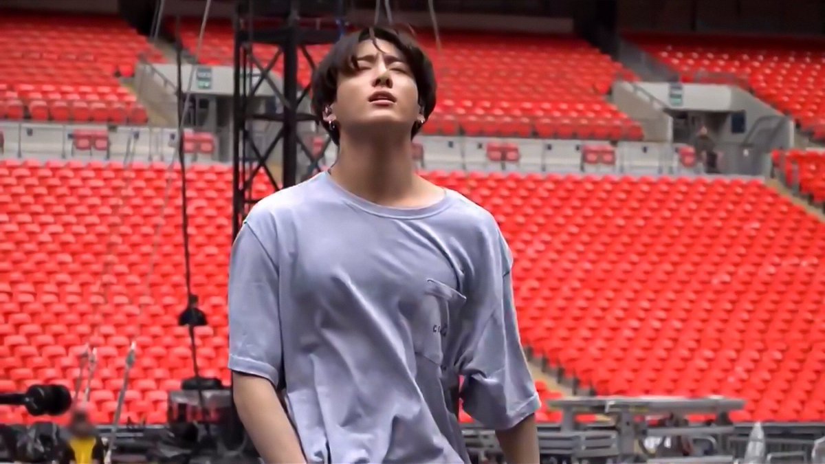 국민🐰🐥𝑲𝒐𝒐𝒌𝒎𝒊𝒏46 ݁ ˖Ი𐑼⋆ ᴀʀɪʀᴀɴɢ ♡ tweet media