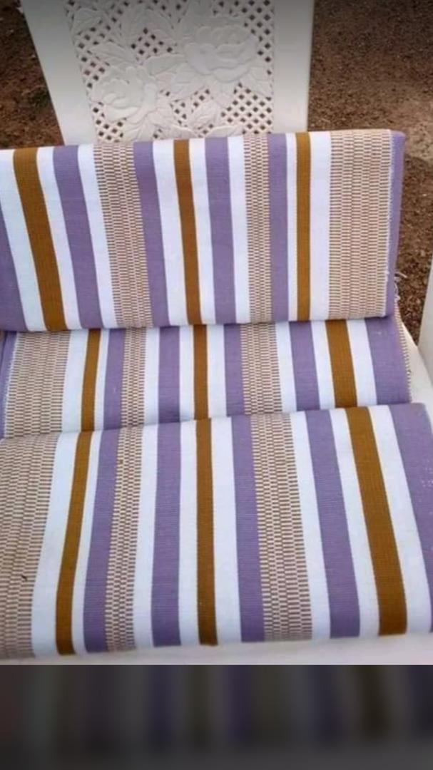Gilbert_Print's tweet photo. Northern kente , 4 yrds 250ghc . 🥰😍🥰🥰😍❣️❣️❣️💌💌💌💌 Delivery within Accra at a cost . DM and let's talk 👏👌👌👌 https://t.co/5g9YlcOEQF