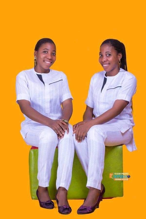 Olivercliffor17's tweet photo. Guys please support my hustle. #Venita #OraimoFeelTheVibe #AFoolAt60 #Akanni #BBNaija #BBNaijia #Burna #BokoHaram #CristianoRonaldo #WeLoveYouOZO #WeLoveYouNengi #BetwayMAD #TolaniBaj #ThankYouiCONs #VOTELayconToVictory #EricaNlewedim #Dorathy https://t.co/6wTNADmRoK