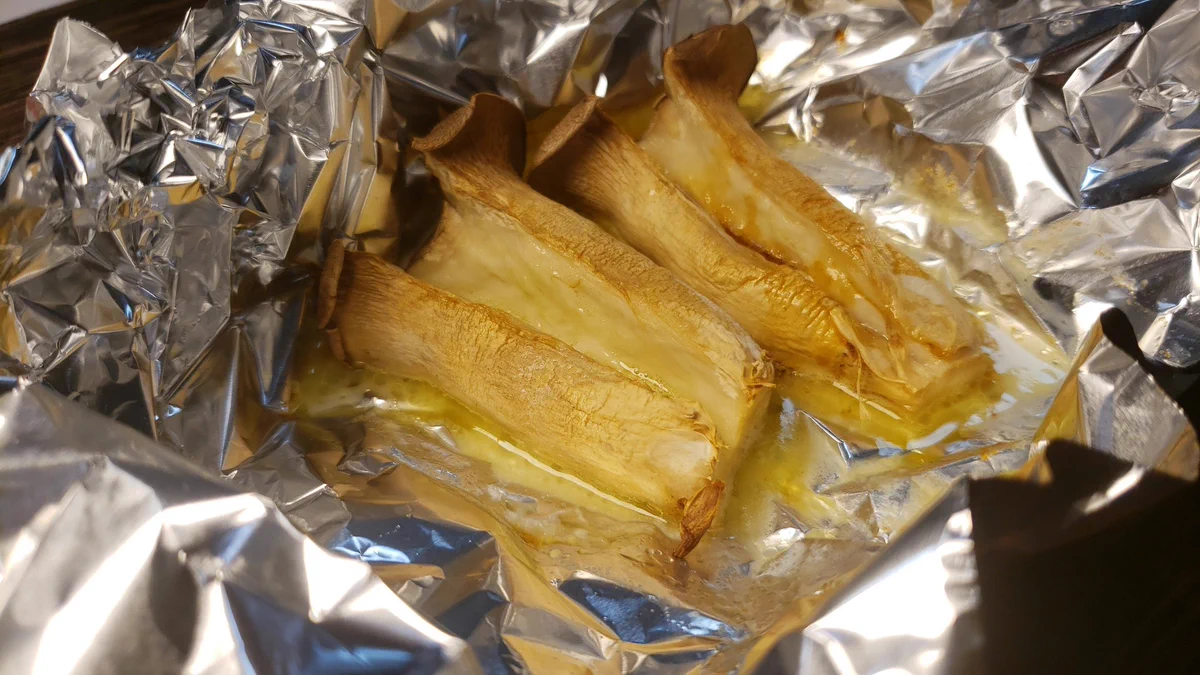 バターを挟んでオーブントースターでじっくり！エリンギのベストな食べ方がこれ！