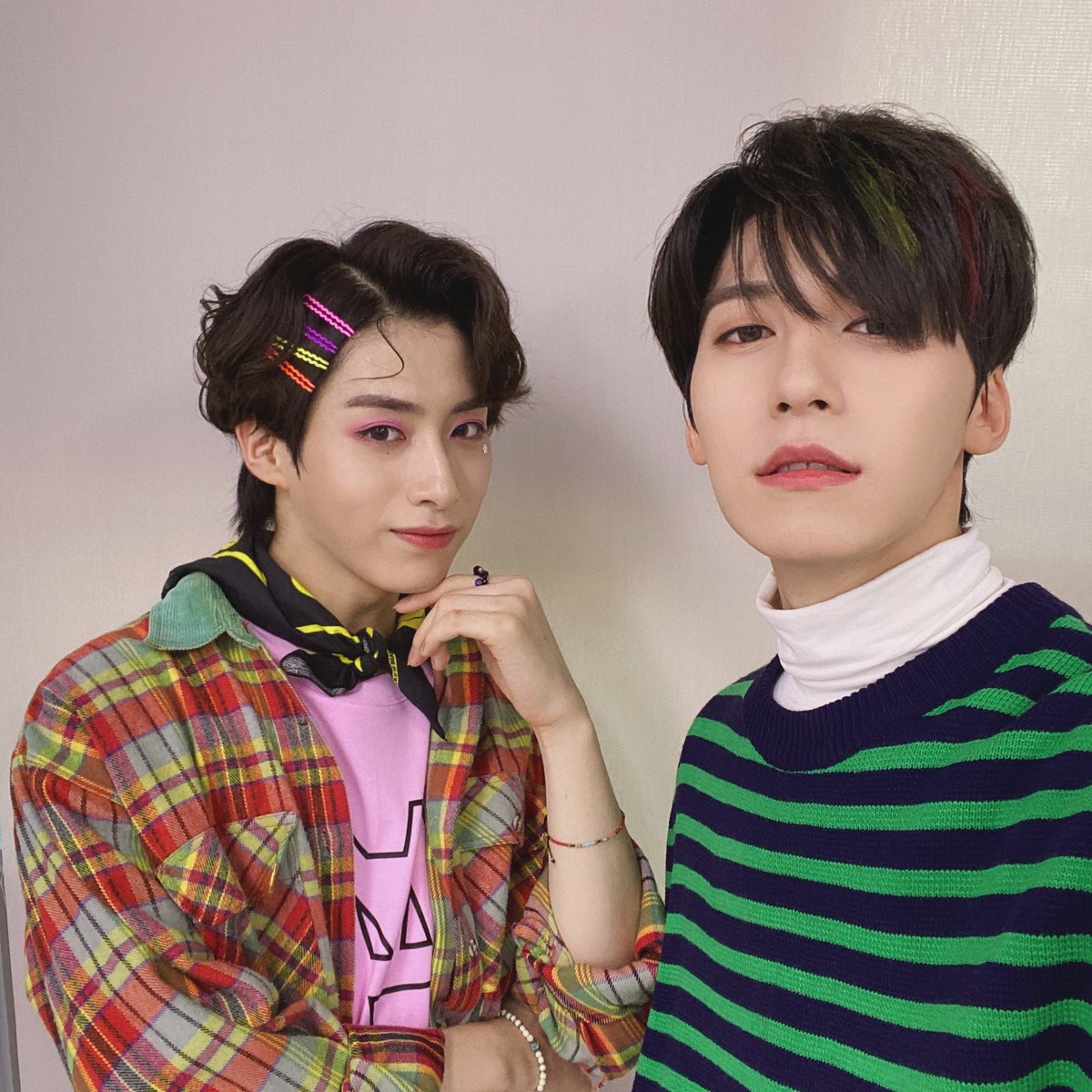 official_ONEUS's tweet image. [#건희]

Ep.1 롤러장에서 친구를 만났다⛸

뭔가 이럴 거 같지 않아요?ㅋㅋ
이 사진의 제목을 지어 본다면?🕺
달님들의 드립력을 믿어요😉💗