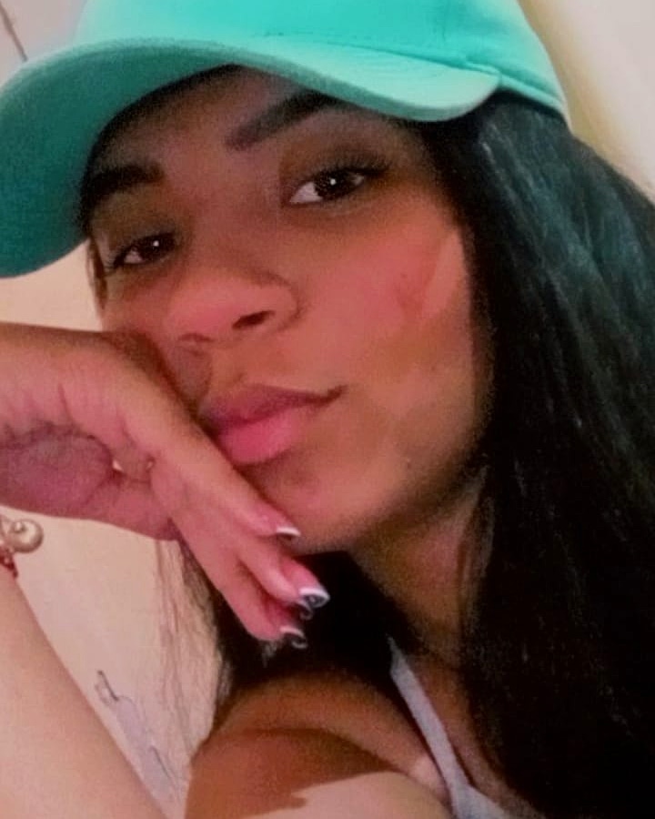 SLaureny's tweet image. homem que quer reger a orquestra precisa dar as costas à plateia.- James Crook