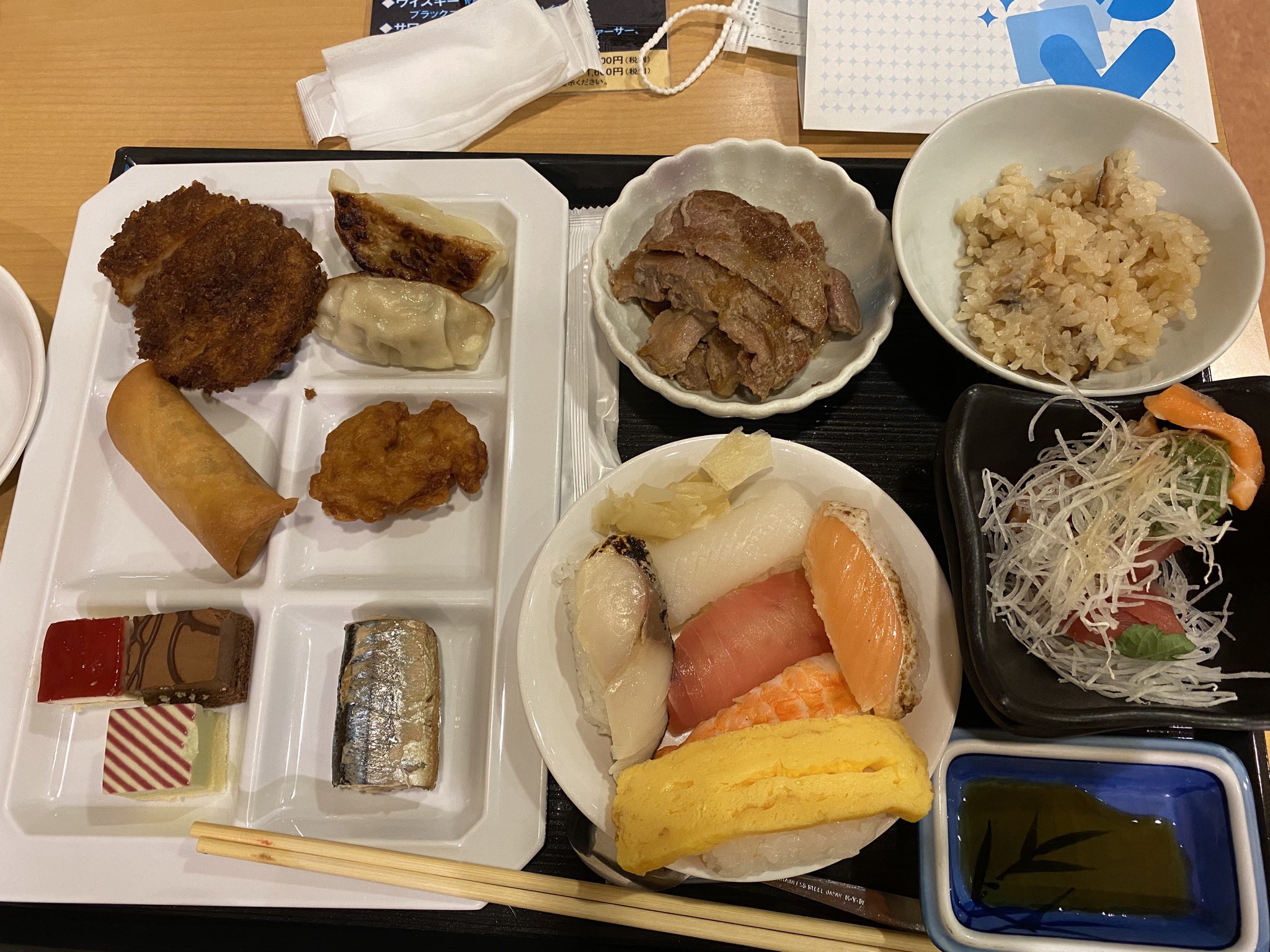 秩父のチェルです 昨日 ラヴェンナ でランチ終了後 長野県上田市の 大江戸温泉物語 鹿教湯 藤館 へ 夕食バイキング いっぱいいただきました 久しぶりの温泉 大江戸温泉物語 鹿教湯 バイキング T Co Eqifhqkelb Twitter