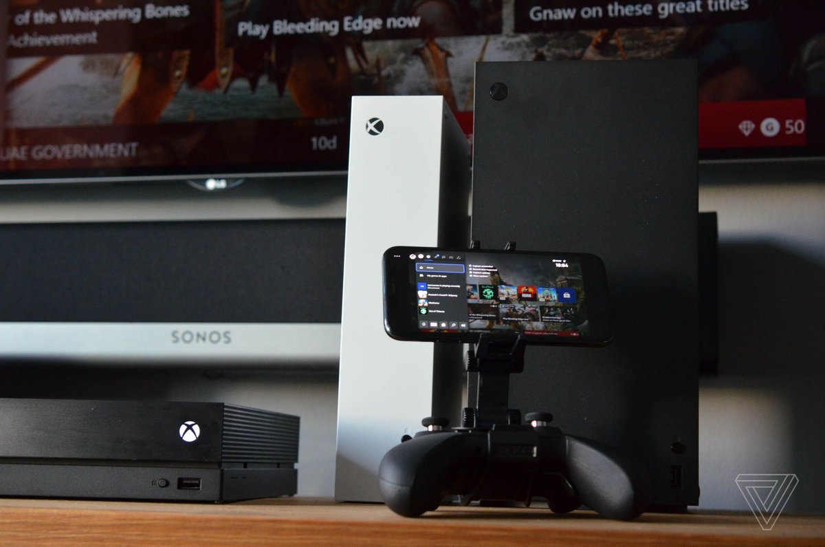 Microsoft’s new Xbox app will let you stream Xbox One games to your iPhone
