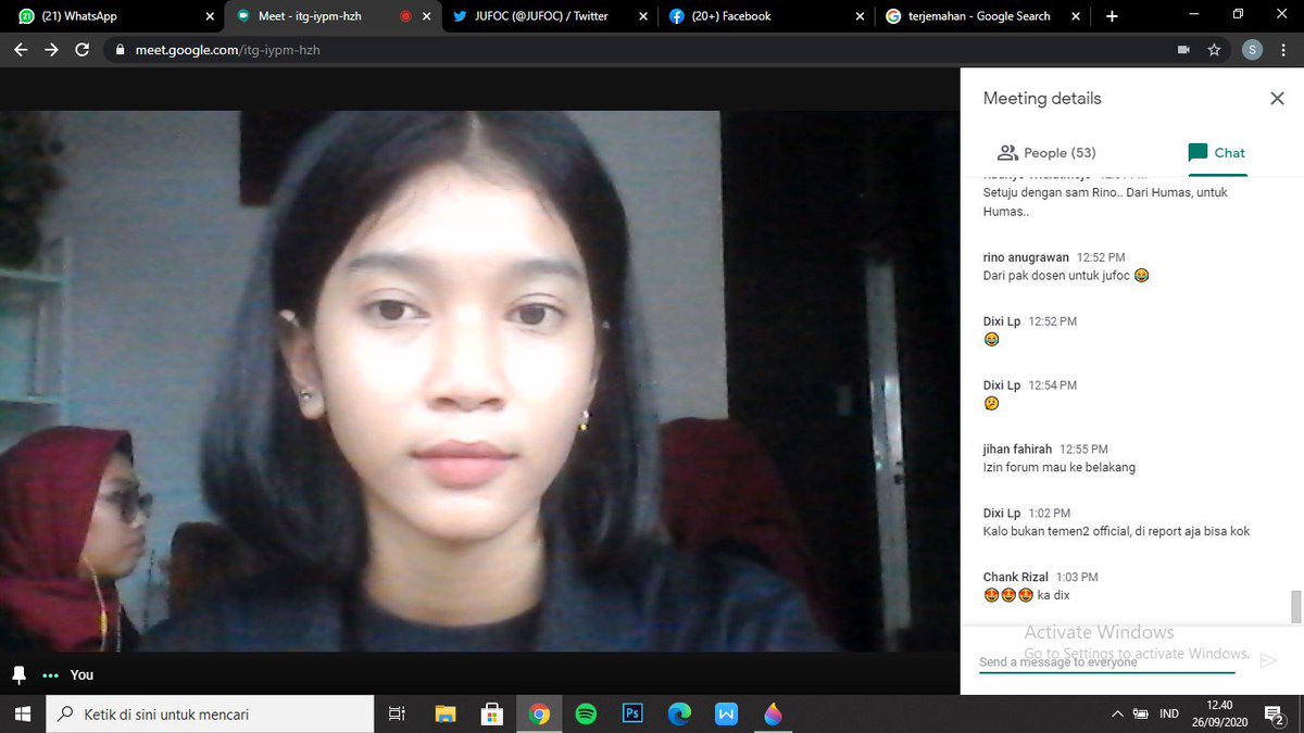 Sesi tanya jawab Div. Humas dalam agenda Rapat Anggota Tahunan periode 2019-2020