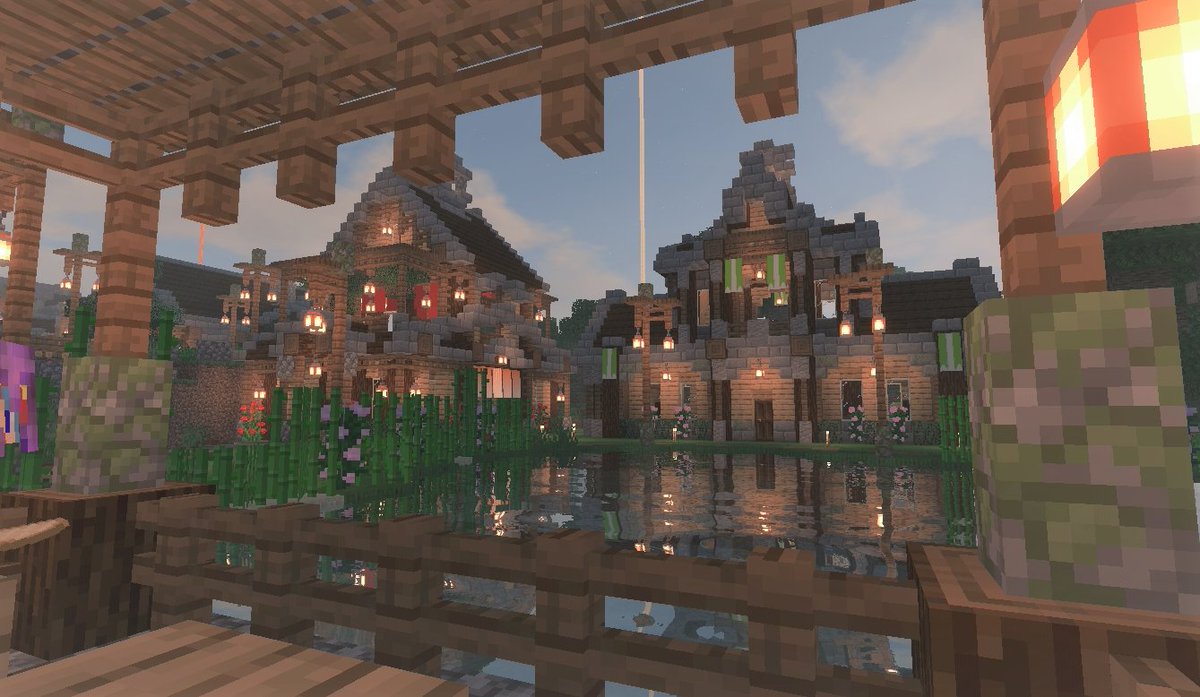 楓 キティベルさん Kittybeii Dqb2 のサバイバルワールドにお邪魔してきました 壮大な作り込み 回路が細かく使われていて工場のようでかっこ良かったです ネザーが平らで岩盤だったのびっくりしました 海のしたには神秘的な空間もあって一つ