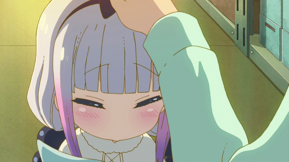 To put it simply, she pats Kanna on the head to reassure her that, despite these existing systems and ideas, Kobayashi hopes she has a wonderful time at school. Kobayashi is truly a top tier MC!