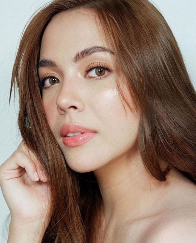 juliamlovers08's tweet photo. A living Goddess. 🌻 https://t.co/rQUzymEGhY