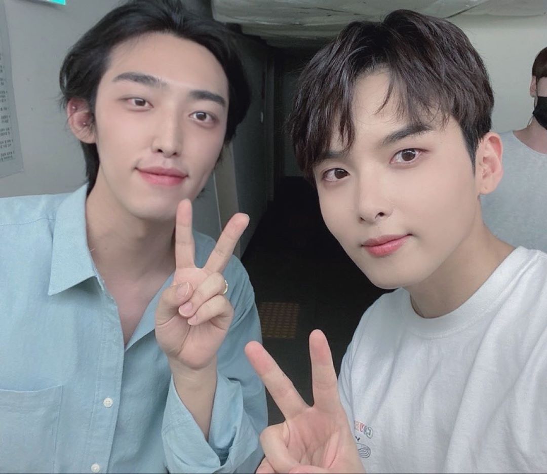 ✔ 200926 광염소나타 공연 끝난 후...

- 우리 력저이 ♡

(Credit: chbay11님)