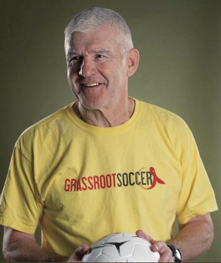   Definitely rocking a Russ Abbot vibe in his later years. Happy birthday fella. 