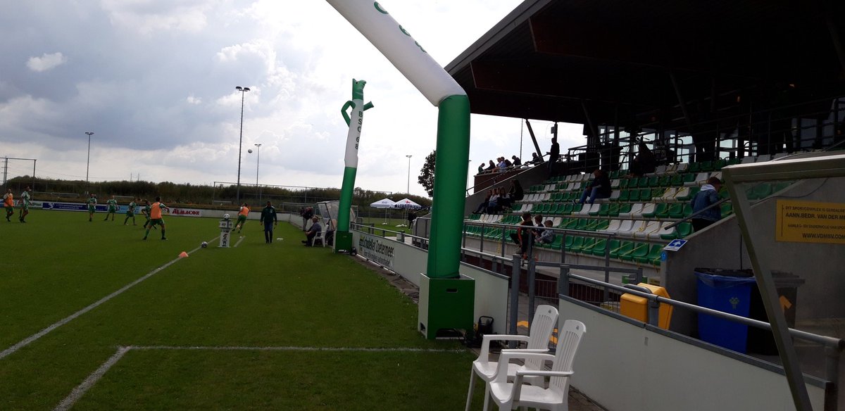 Jan van Maurik tweet media