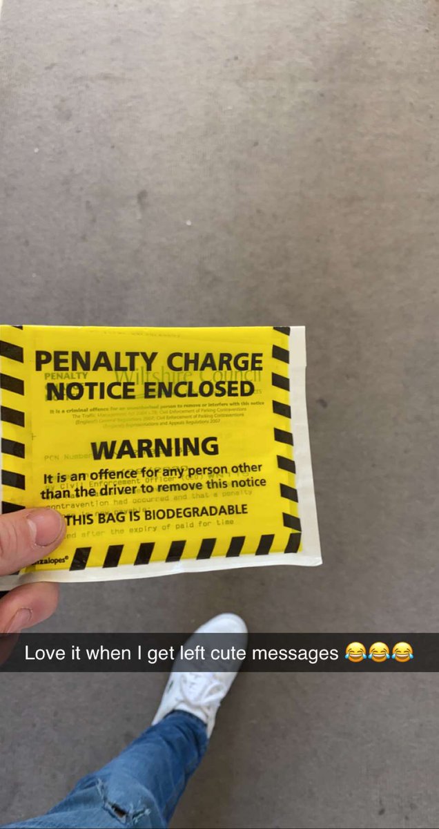 DoniPringle's tweet photo. Nice little love letter left on my car 😜😂 https://t.co/mG7buIhEvd