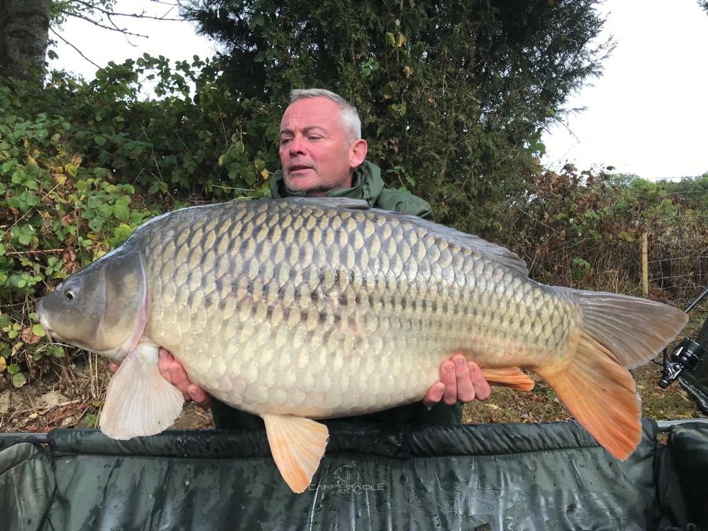 Some good fish out this week inc 3 x 40’s &amp; a 51.04🎣 Etangdemimi.com