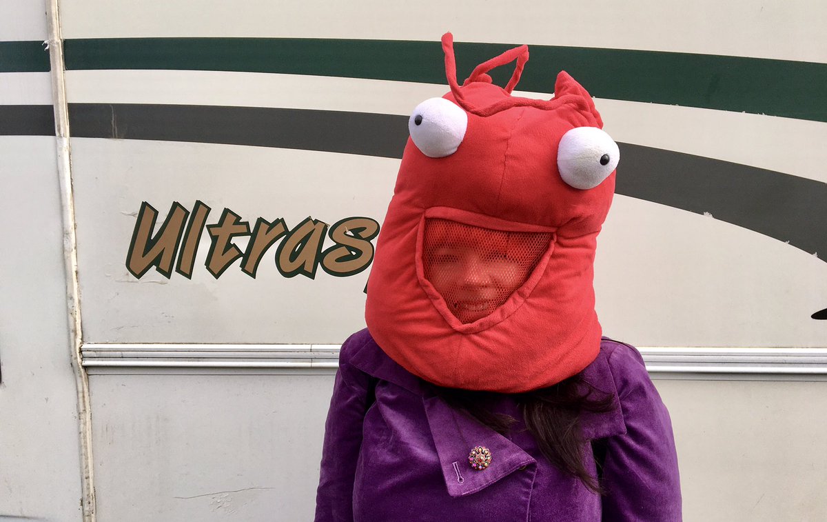 The Lobsterbus has arrived. Let the (socially distanced) party begin!