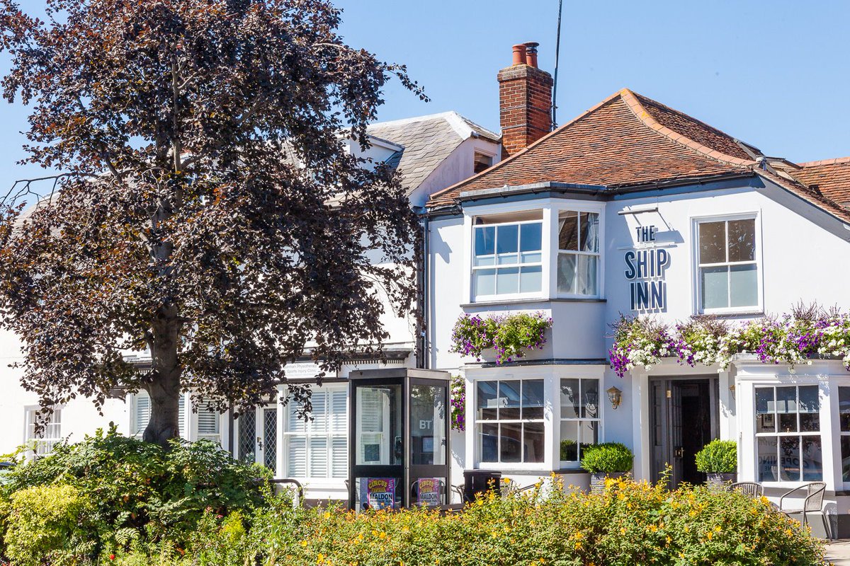 It's #Friday, so tell us what you are celebrating at the close of this week? Whatever the occasion - the Ship Inn is the answer! 

#Burnhamoncroush