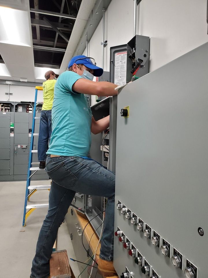 PennCollege's tweet photo. #Electrical students are getting real-world experience on campus, installing Motor Control panels in the Electrical Technologies Center. https://t.co/OeNYu4c31H