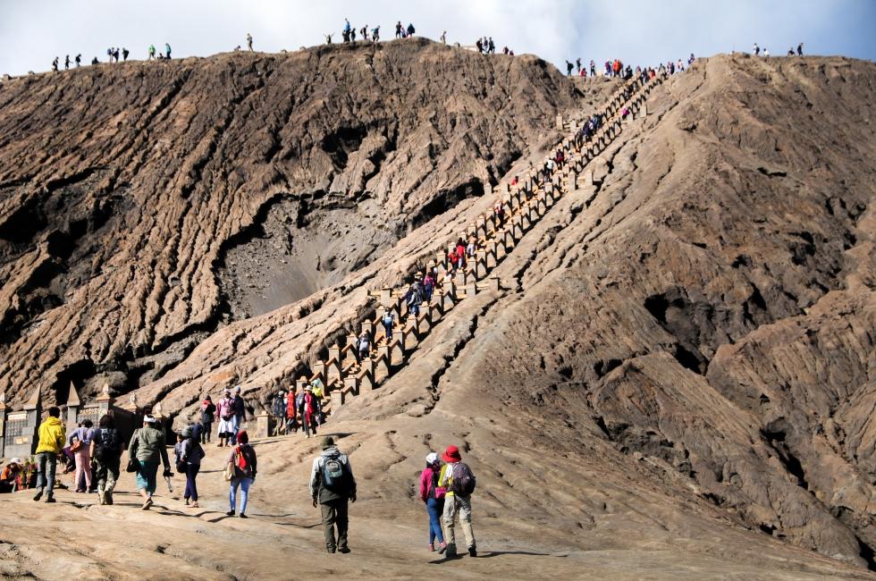 Kedinginan Di Gunung Bromo