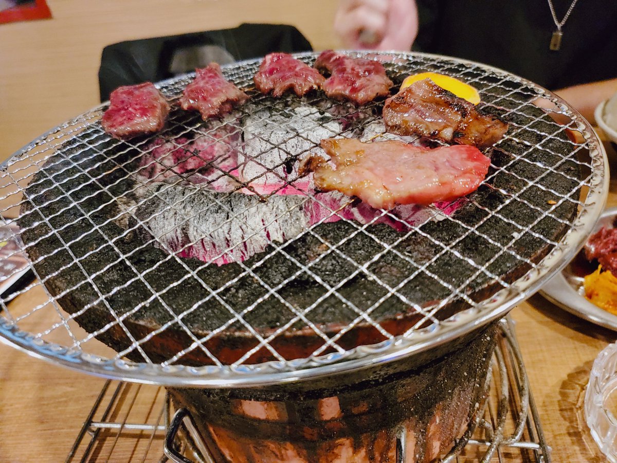 i_kun_limit02's tweet photo. 焼肉だぜー https://t.co/mDbI6Hidvp