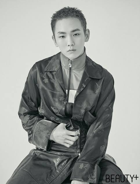 SHINee - Key