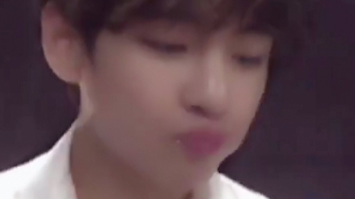 vantecentric's tweet image. 🍞🐻🍞