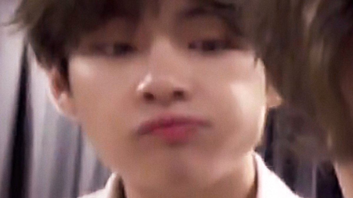 vantecentric's tweet image. 🍞🐻🍞