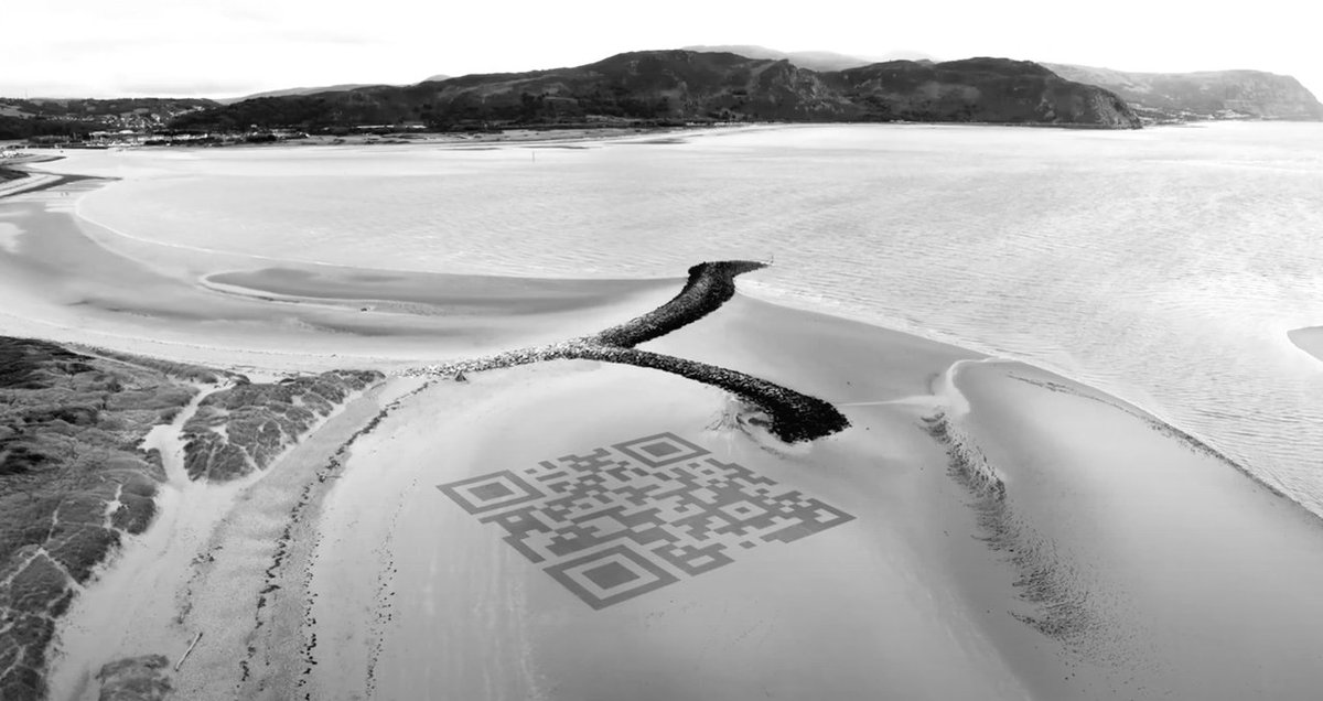 The Aphetor Games are on right now. 

We created a QR code sand drawing on this beautiful beach near Snowdonia to promote the event, which will see some really creative content producers competing in extreme sports. 

@AphetorGames 
#aphetor #aphetorgames

youtube.com/watch?v=jdP1uW…