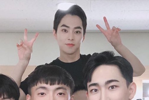 Minseok updates we got these two days, a thread;