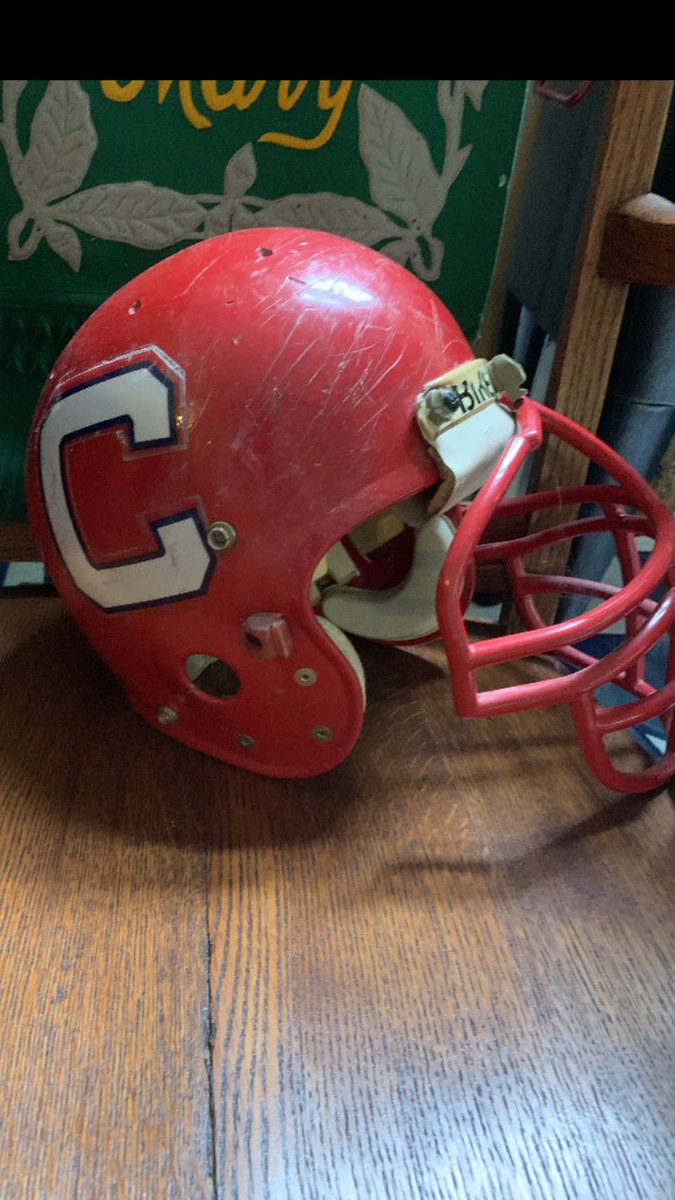 HelmetArch's tweet photo. Helping a friend sell some helmets! DM/email if interested or need to see more pics. Game used Duke, NFLPA, Murray State, and Cornell. #terriblepics #coolhelmets @RealStuff14 @steeler2032 @WTHelmets @HelmetAficinado @The_HelmetGuy @addicted2helmet @montehorton https://t.co/qqoKHocbte