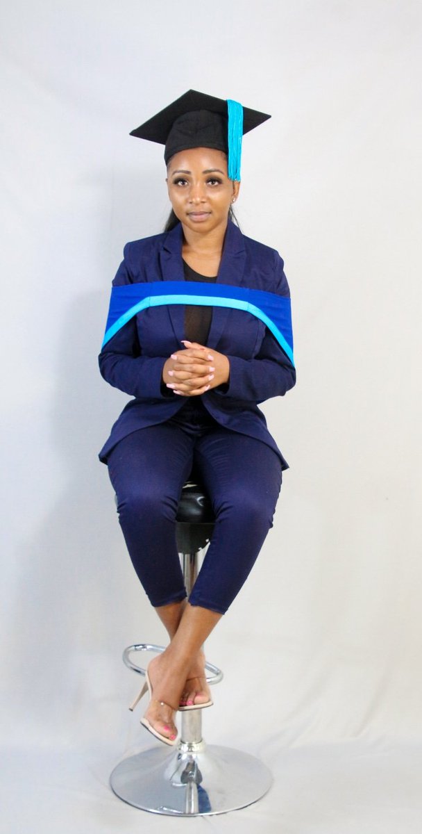StudioVclassic's tweet photo. Vclassic Studio #classof2020 #Graduation2020 book your photo shoot with us 0817875692 https://t.co/l7RypaLgkU