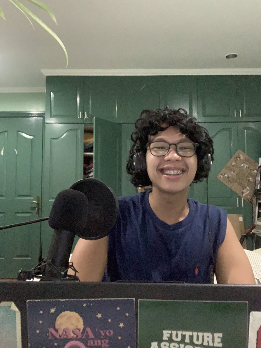 ValTBE's tweet photo. @1108Collective 

#1108Mixtape made me grow back my hair so listen to it. https://t.co/2TCO2CxYly